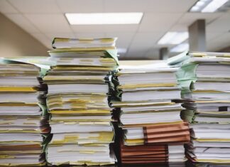 Jakie są najważniejsze cechy dobrego systemu przechowywania dokumentów