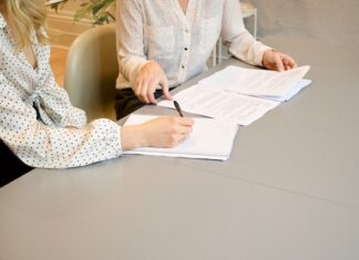 10 sposobów na radzenie sobie ze stresem w pracy biurowej lub gabinecie